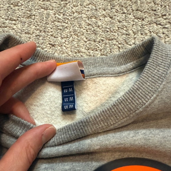 Ellesse Heather Gray Crewneck with Logo - Picture 3 of 6